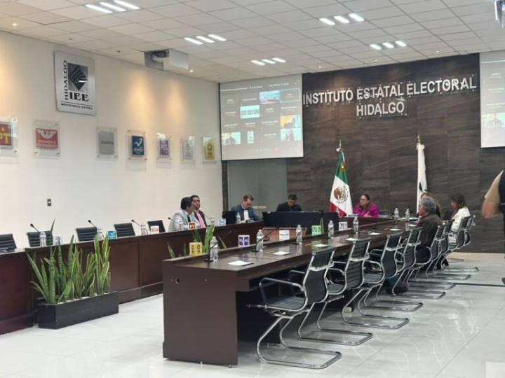 Inconformidades por resolución de tribunal sobre revocación de mandato