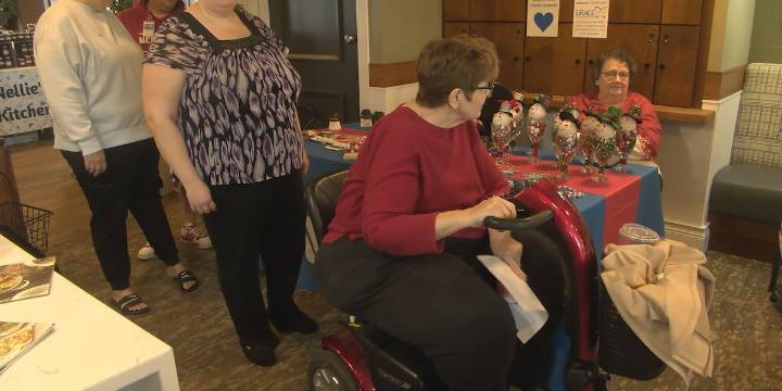 Tabitha Prairie Commons hosts annual Mistletoe Market