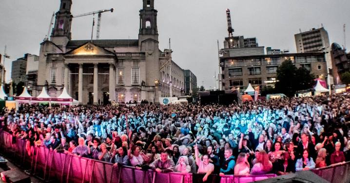 Two big bands announce outdoor Leeds city centre 2026 show