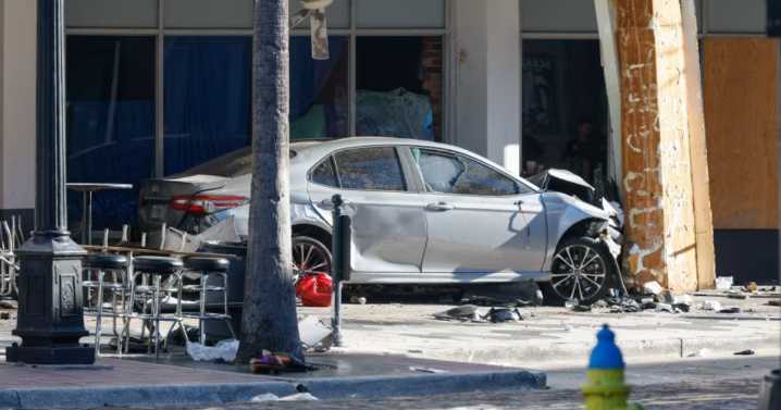 A car escaping police slams into a bar in Florida, killing 4 and injuring 11