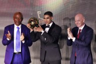 Primer defensor desde 1973. Marruecos se consolida en su continente: Hakimi fue premiado como el mejor futbolista africano del año