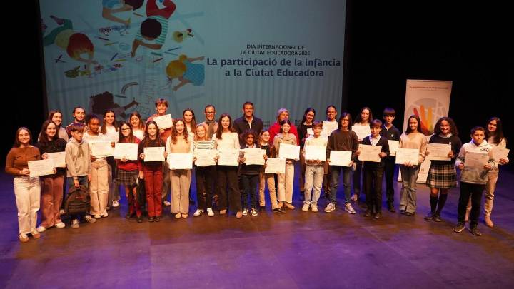 Ontinyent entrega los premios de rendimiento académico