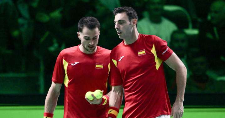 Granollers y Martínez completan la machada y España estará en la final de la Davis