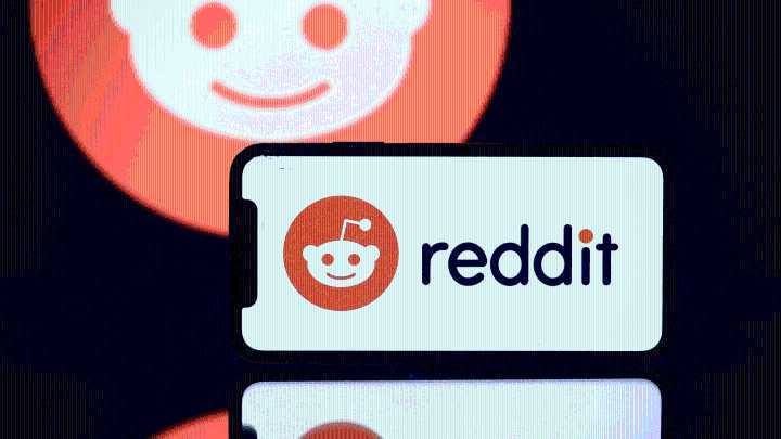 Australia, Just What Are You Doing Banning Kids From Reddit?