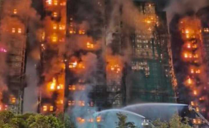Mueren varias personas en incendio de Hong Kong