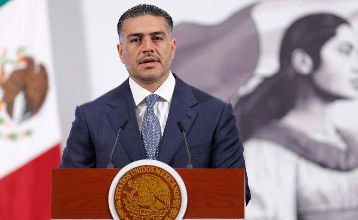 Conferencia de prensa del Gabinete de Seguridad sobre el asesinato del presidente municipal de Uruapan, Carlos Manzo