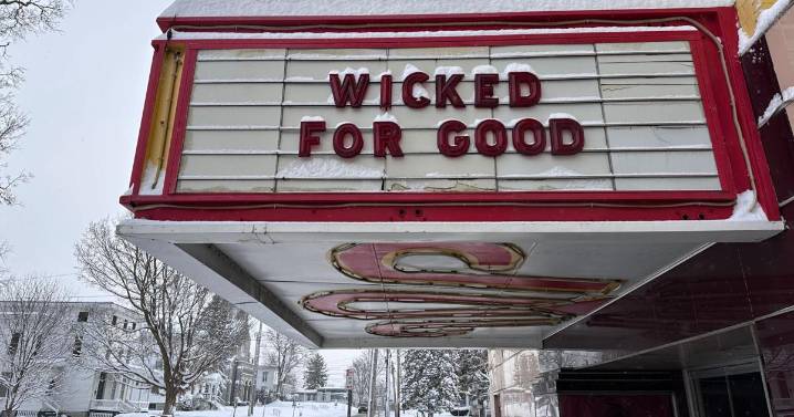 Nieve, lluvia y frío esperan a algunos viajeros en el fin de semana de Acción de Gracias