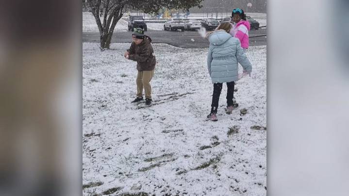 Snow day? How districts weigh calling off class with snow in the forecast