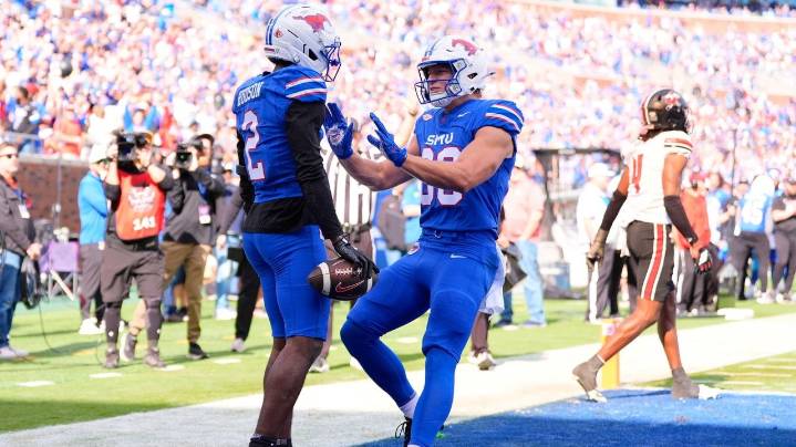 AP Top 25 poll preview: ACC playoff picture gets messier with Georgia Tech loss and SMU win