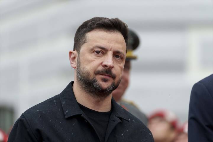 Zelenski realiza cambios en altos puestos tras revelarse un caso de corrupción en el sector eléctrico