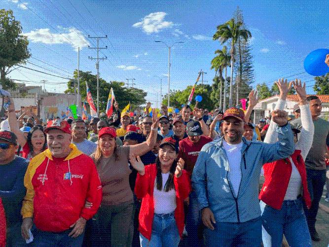 En el estado Sucre se juramentaron 10 mil comités bolivarianos de base integrales (+Fotos)