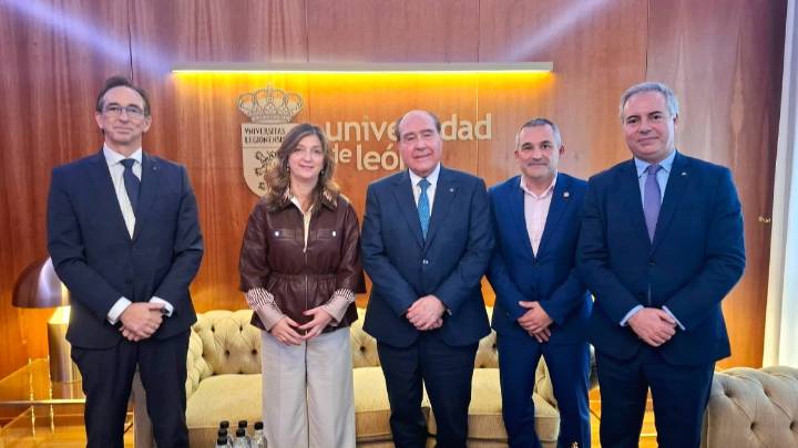 ULE y Afundación establecen un marco de colaboración en cultura, educación y acción social que se inicia con la exposición ‘Goya