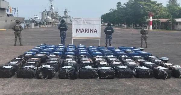 Incautan 2.5 toneladas de cocaína valorada en 52 mdd en costas de Michoacá