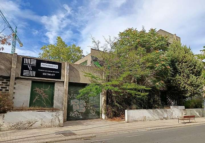 La antigua fábrica de Durex en Salamanca a la que 21 pisos, garajes y piscina harán sombra