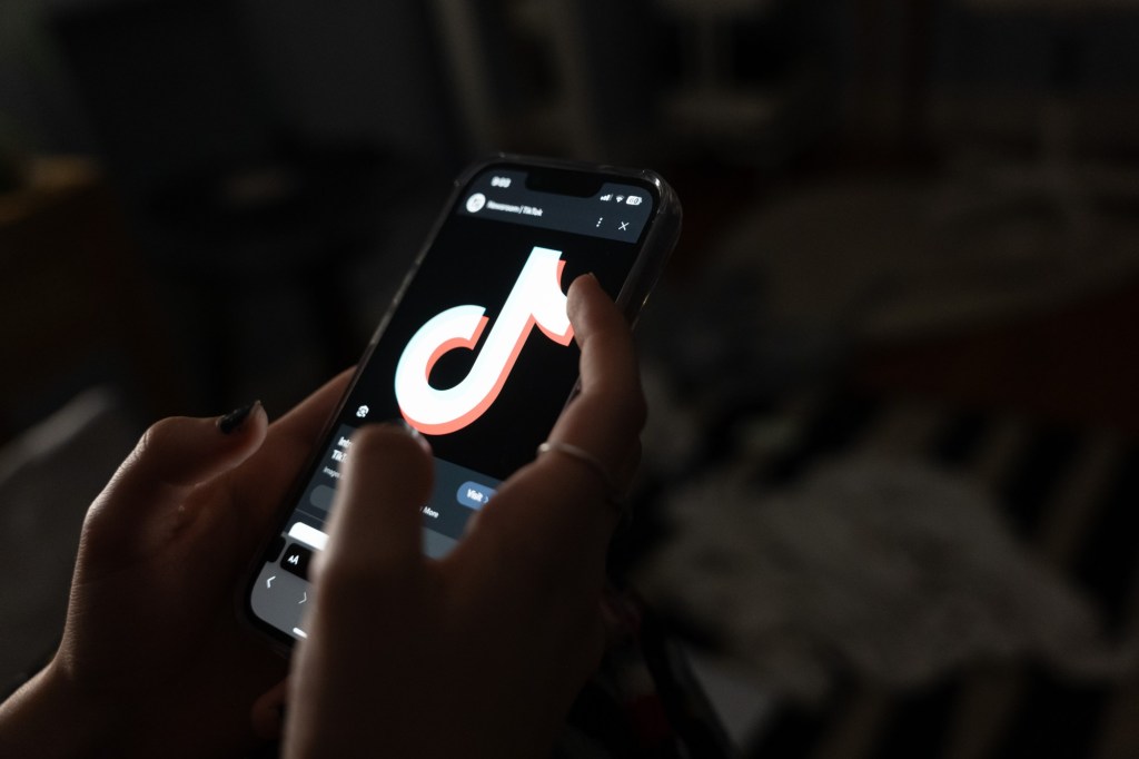 Federal judge blocks new Colorado law requiring social media warning labels for kids