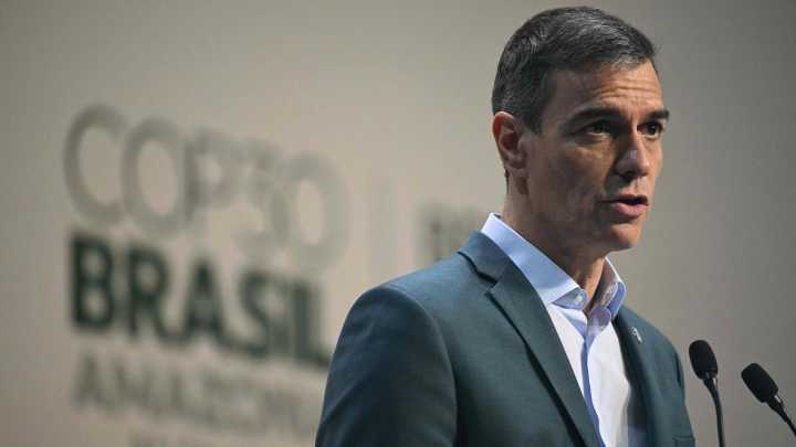Sánchez insiste en agotar la legislatura tras la ruptura de Junts y asegura que continuará "con o sin presupuestos"