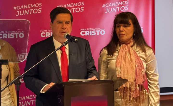 Elecciones presidenciales 2026: exministro Juan Fernando Cristo es precandidato