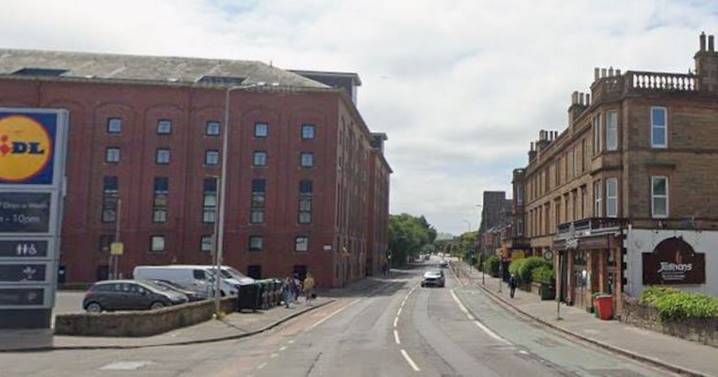 Edinburgh shopkeeper robbed of four-figure sum as police issue urgent appeal