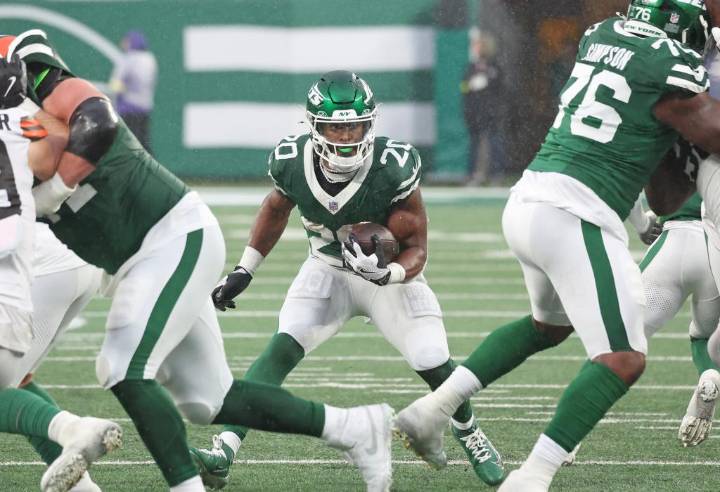 Jets thrilled Breece Hall is still their 'Superman'