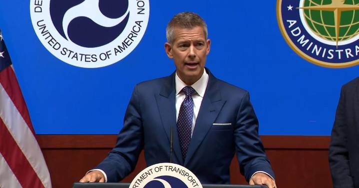 Thanksgiving air traffic could 'slow to a trickle' if shutdown persists, transport secretary says