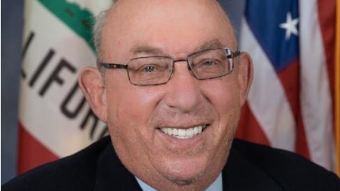 Desert Healthcare District board member announces resignation