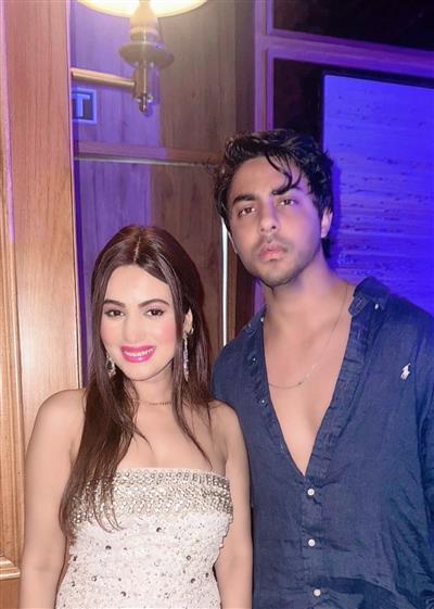 Actress Anusmriti Sarkar Poses with Aryan Khan at Vedant Birla and Tejal Kulkarni's Wedding Reception