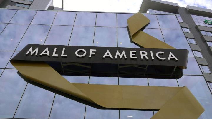 Black Friday shopping at Mall of America: Hours, JoJo Siwa performance