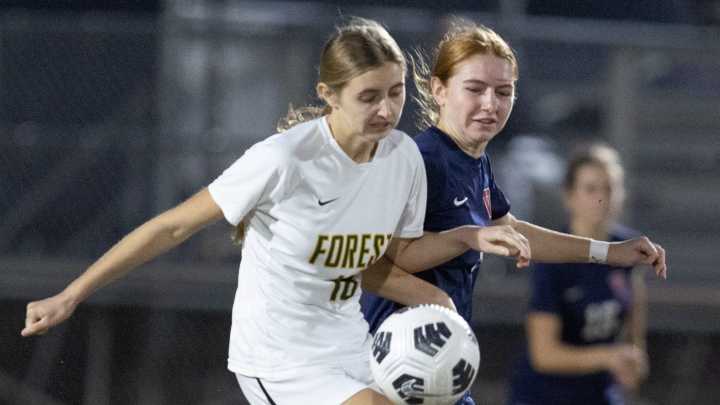 Who makes the Star Banner preseason all star girls soccer team?