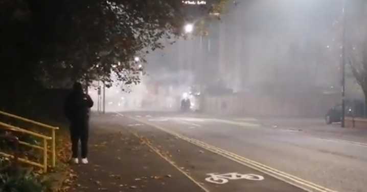 Firework wars return to Nottingham but police say they 'won't tolerate' repeat of previous disorder