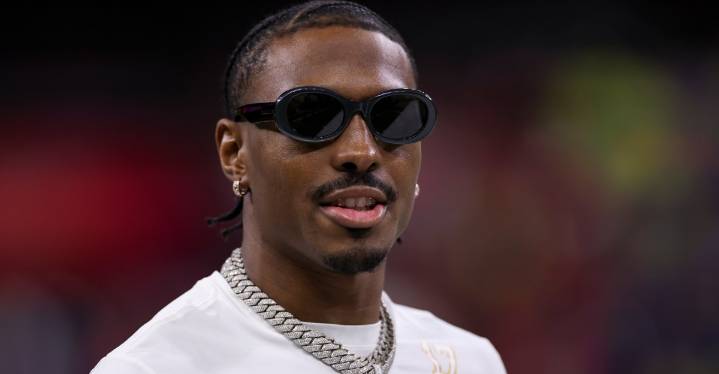 Buffalo Bills Sign Receiver to Roster Ahead of Matchup vs Tampa Bay Buccaneers