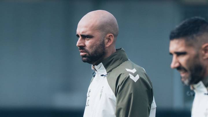 Claudio Giráldez augura un partido de «mejor fútbol y más ocasiones» en Mendizorrotza que la temporada pasada