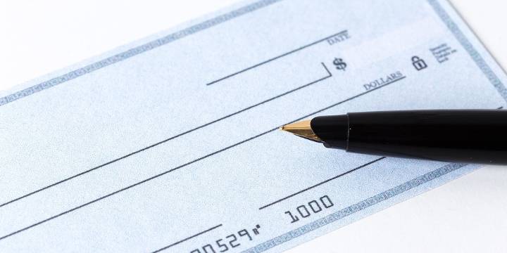 En octubre se triplicaron los cheques rechazados por falta de fondos: superaron los 100 mil