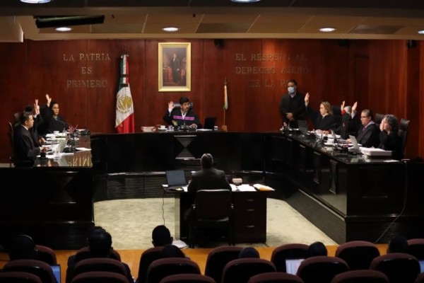 Da Corte puntilla a Salinas Pliego; SAT puede cobrarle