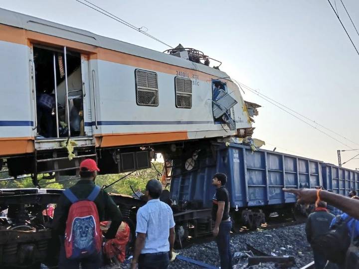 5 Dead, 14 Injured As Passenger Train Collides With Goods Train In Chhattisgarh’s Bilaspur
