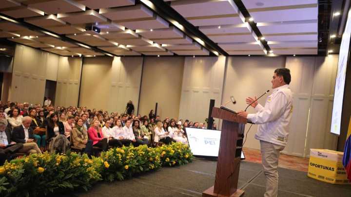 Gregorio Eljach presentó la hoja de ruta de su administración en la Procuraduría: 'obedecerá a un plan, no a un capricho'