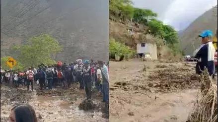 Huánuco: pasajeros reportan que huaico bloquea la carretera central