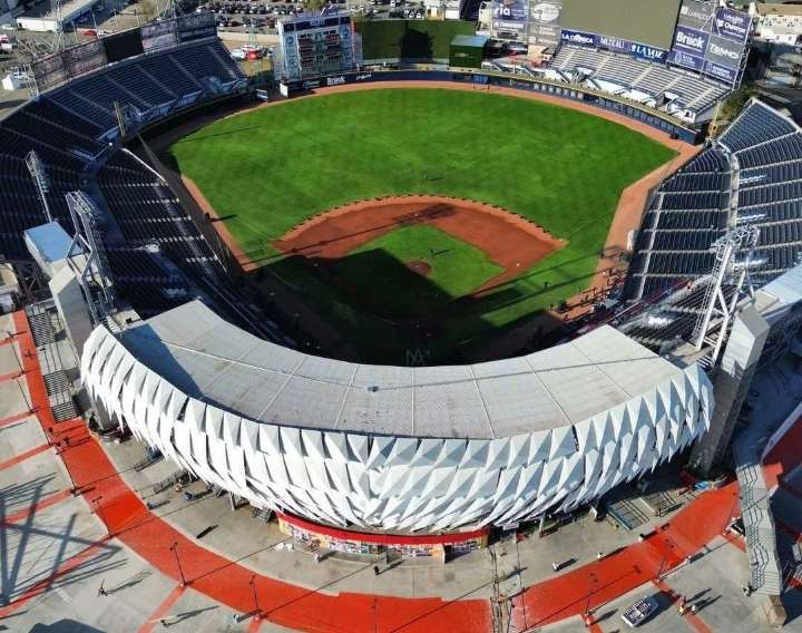 Aguilas recibe hoy a Naranjeros