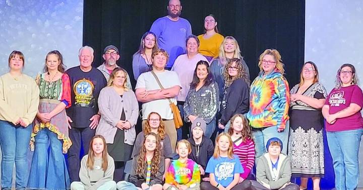 Shoreline Players to open fall musical 'Cinderella'