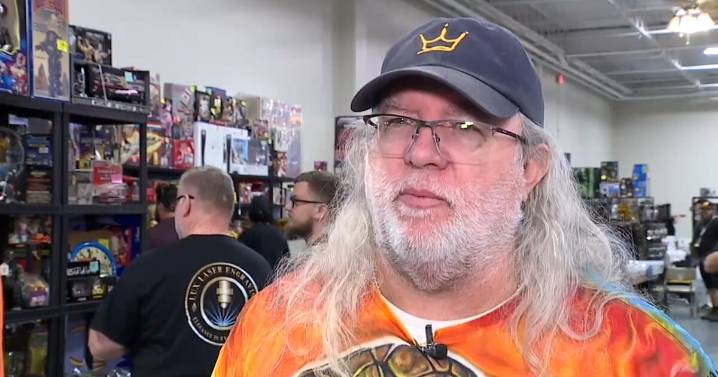Florida Collector Extravaganza brings nostalgic toys, comics, and retro gaming to Tampa