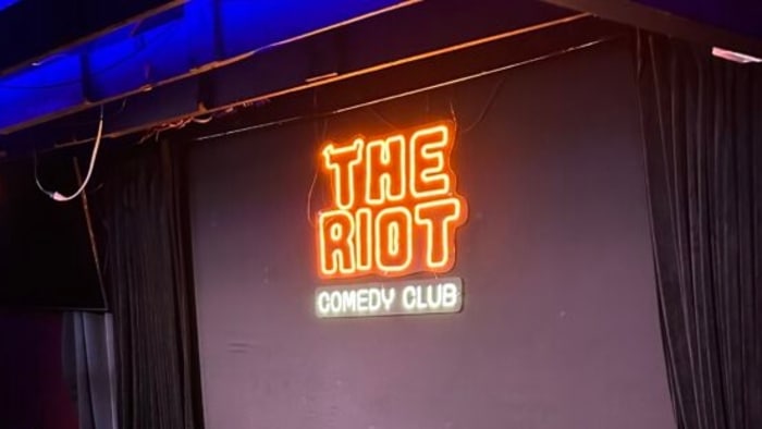 ‘The Riot Comedy Club’ officially opens downtown, offering laughs and cocktails