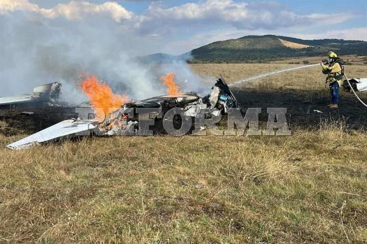 Se desploma avioneta  en Purépero, Michoacán