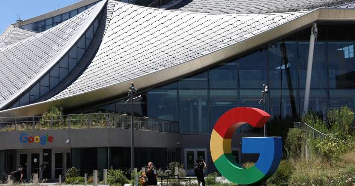 Google launches a lawsuit targeting text message scammers