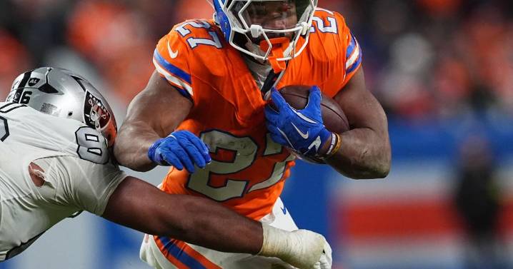 Broncos' J.K. Dobbins needs foot surgery and is likely done for season, AP source says