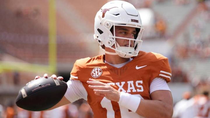 Texas vs. Vanderbilt odds, line, picks, bets, predictions with Arch Manning off injury report