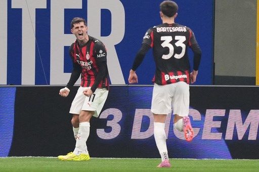 Pulisic scores and Maignan saves a penalty as Milan beats Inter in Serie A derby