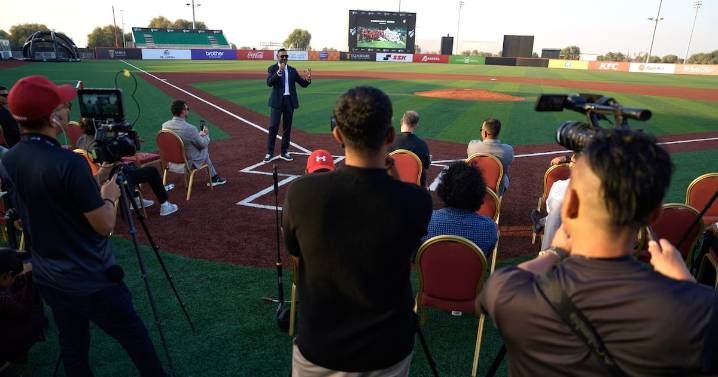 Dune of Dreams: Dubai starting baseball league