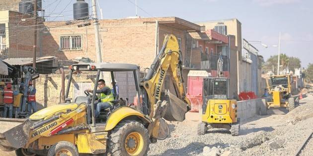 Retrocede la economía en el tercer trimestre del año