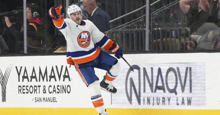 Pageau scores short-handed goal in OT as Islanders beat Golden Knights 4