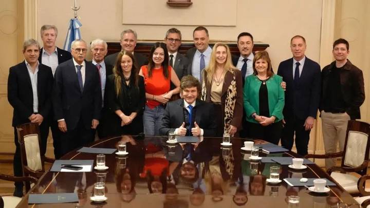 Javier Milei se reunió con el nuevo Gabinete en Casa Rosada