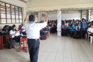 Diresa San Martín capacita a estudiantes en vigilancia sanitaria de publicidad de productos farmacéuticos